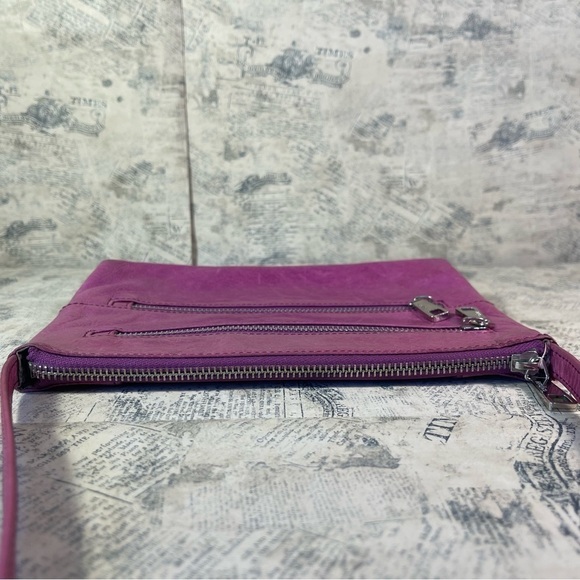 Hobo Mara Double Zipper Genuine Leather Crossbody Bag - Picture 7 of 11